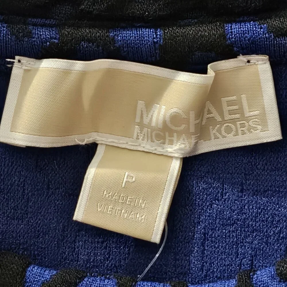 2/$50 Michael Kors Jacquard Cat Print Top Petite NWT